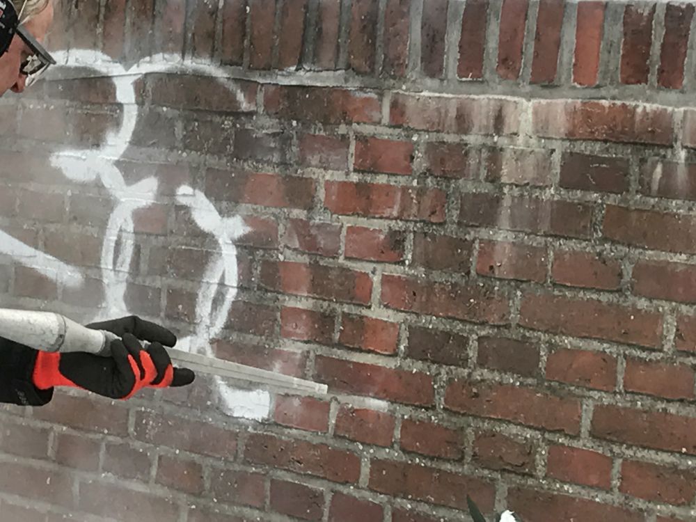 Graffiti An Der Sternwarte In Neuenhaus Erfolgreich Entfernt!!
